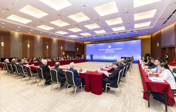 星天地娱乐城官网
外籍院士颁证仪式暨学部国际合作工作研讨会现场