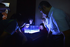 小实验“看见”宇宙线