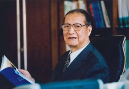 卓仁禧院士生平